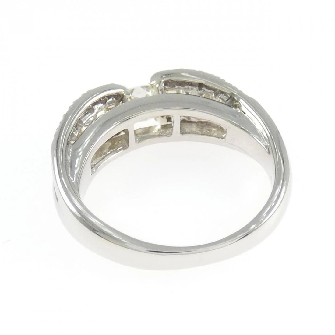 PT900 DIAMOND RING - 3