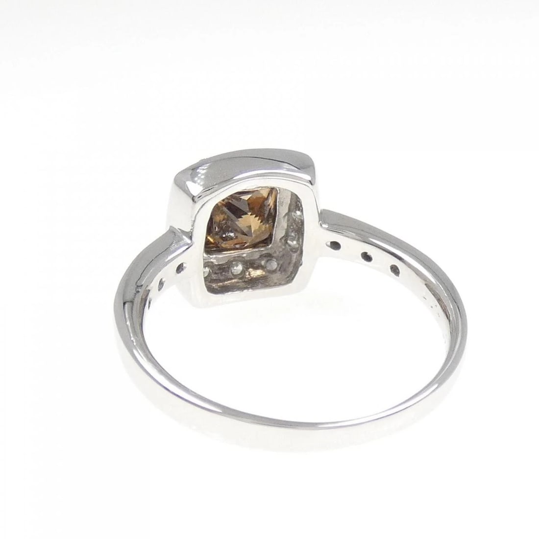 K18WG DIAMOND RING - 3