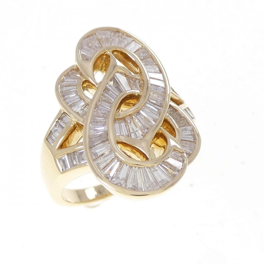 18KYG DIAMOND RING: 18KYG Diamond Ring Brand: Unbranded Type/Style: Diamond Ring Material: K18YG, Main Stone/Creation NATURAL Color: YELLOW GOLD Size: US 6 1/2 Accessories: None Accessories Notice: When purchasing