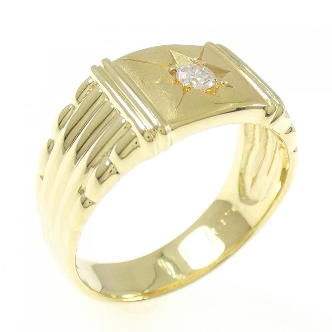 K18YG DIAMOND RING: K18YG Diamond Ring Brand: Unbranded Type/Style: Diamond Ring Material: 18K Yellow Gold, Main Stone/Creation Natural Color: Yellow Gold Size: US 8 1/4 Accessories: None Accessories Notice: