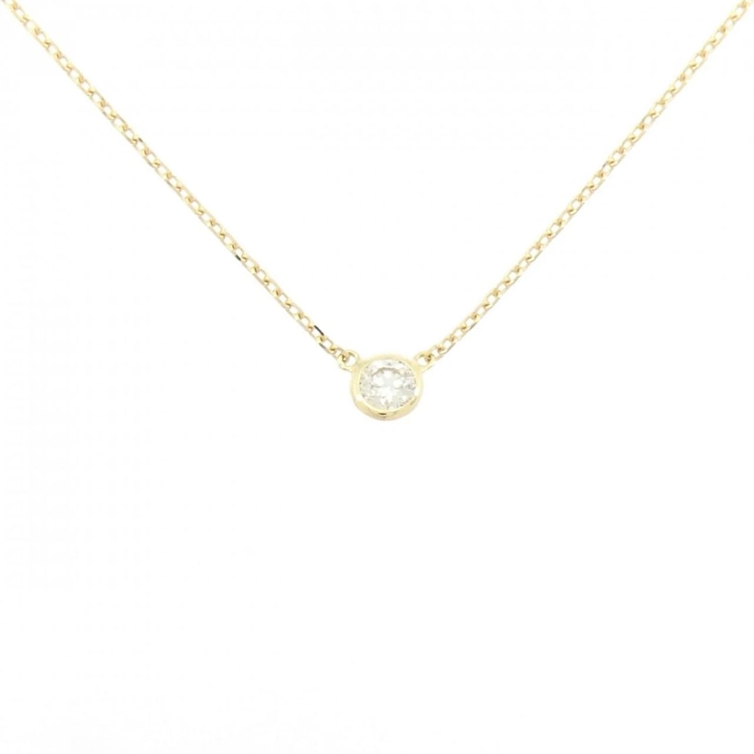 K18YG SOLITAIRE DIAMOND NECKLACE: K18YG Solitaire Diamond Necklace Brand: Unbranded Type/Style: Diamond Necklace Material: K18YG, Main Stone/Creation Natural Color: Yellow gold Size: 41cmActual Size Diameteraround: 4.8mm Chain