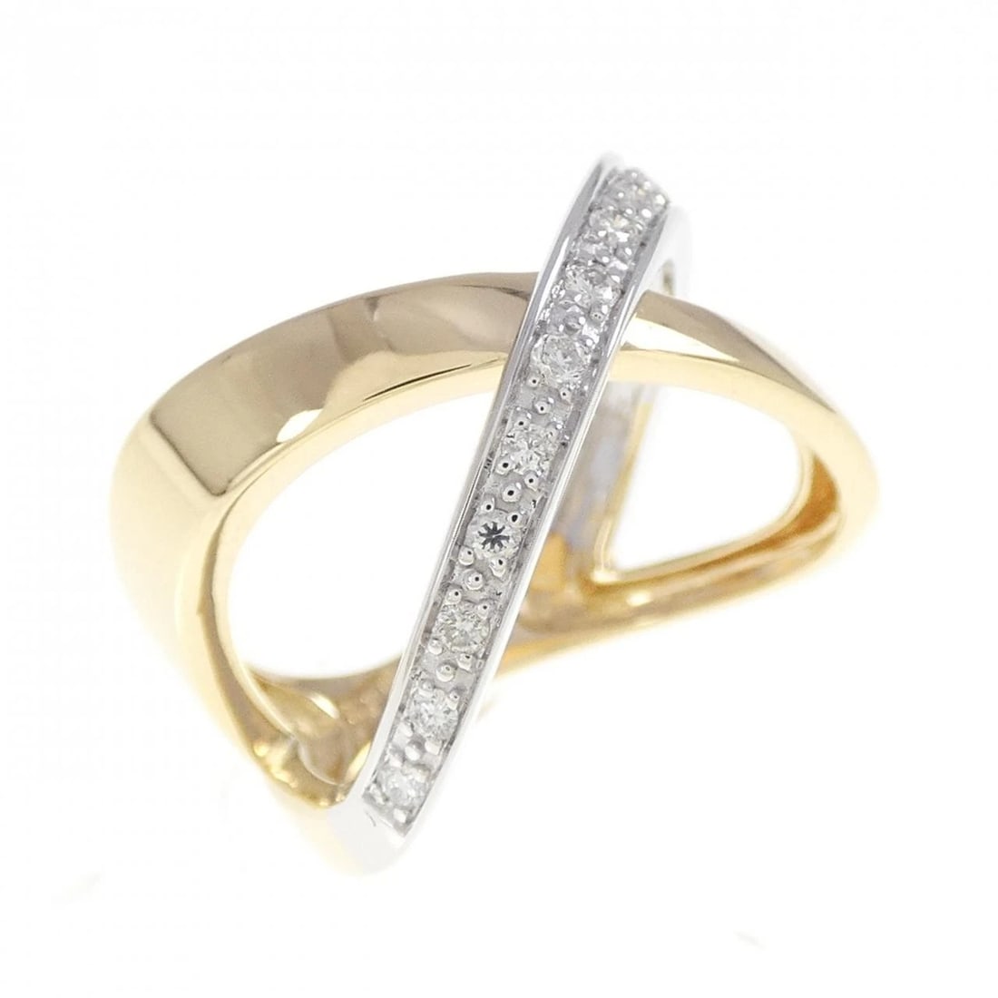 750YG/750WG DIAMOND RING: 750YG/750WG Diamond Ring Brand: Unbranded Type/Style: Diamond ring Material: 750YG/750WG, Main Stone/Creation Natural Color: Yellow Gold White Gold Size: US 5 1/2 Accessories: None Accessories