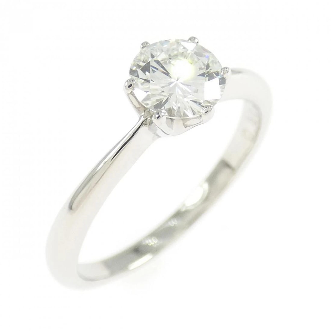 PT950 DIAMOND RING: PT950 Diamond Ring Brand: Unbranded Type/Style: Ring Material: PT950, Main Stone/Creation Natural Color: Silver Size: US 5 1/4 Accessories: None Accessories Notice: When purchasing pre-owned goods,