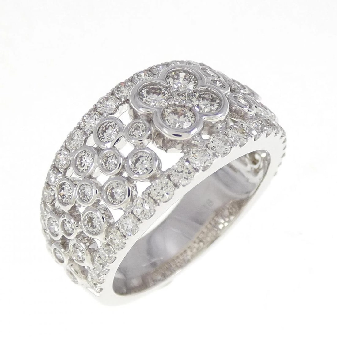 K18WG DIAMOND RING: K18WG Diamond Ring Brand: Unbranded Type/Style: Diamond Ring Material: K18WG, Main Stone/Creation Natural Color: white gold Size: US 6 1/4 Accessories: None Accessories Notice: When purcha