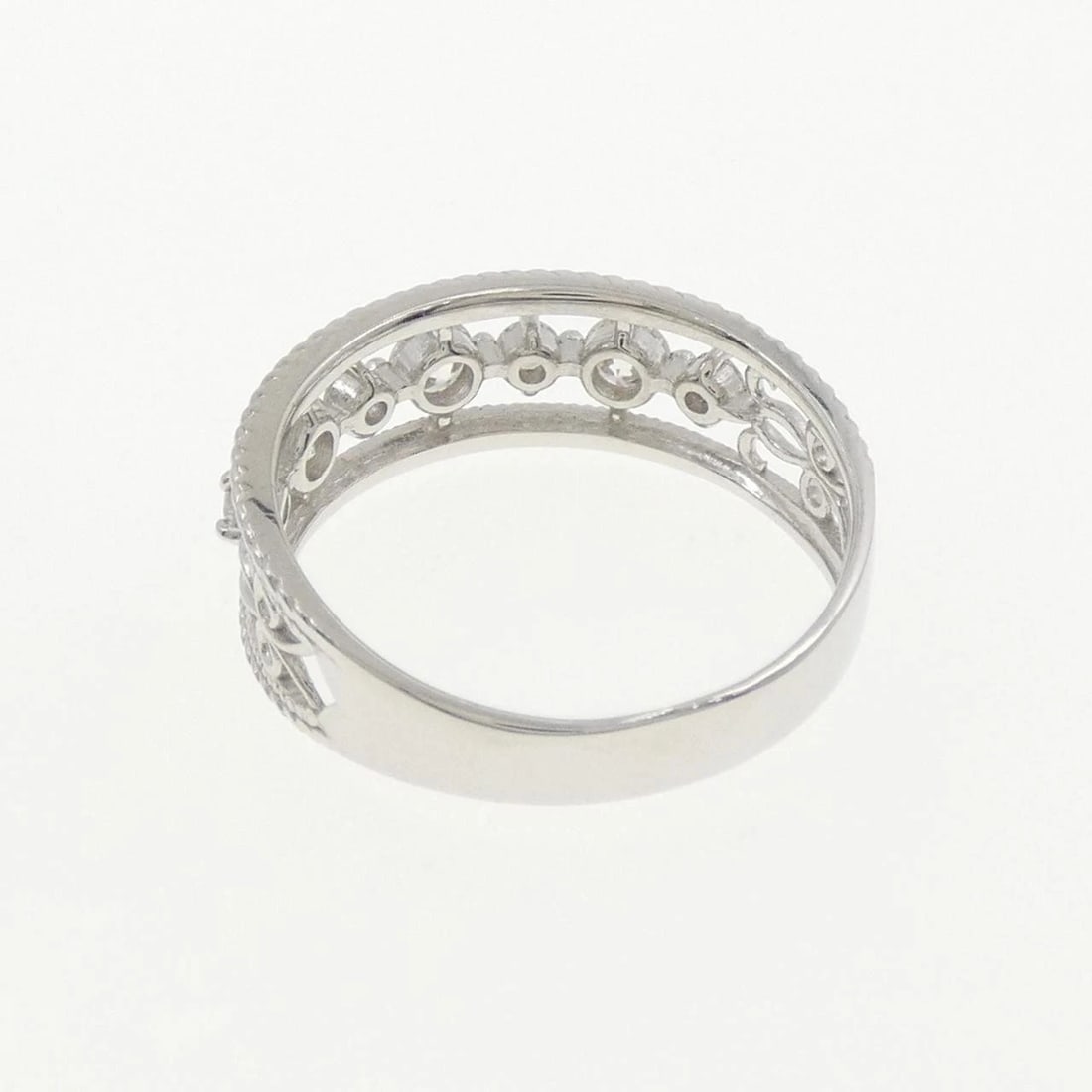 K18WG DIAMOND RING - 3