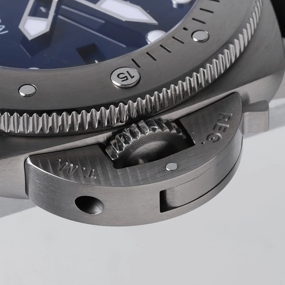 PANERAI LUMINOR SUBMERSIBLE AUTOMATIC WATCH - 5