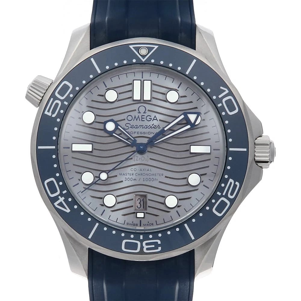 OMEGA SEAMASTER DIVER CO-AXIAL CHRONOMETER WATCH: OMEGA Seamaster Diver Co-Axial Chronometer Watch Brand: OMEGA Type/Style: Wrist watch Material: Case Material Stainless Steel Belt Material rubber Color: Dial Color Gray Size: Case:W42mm Accessories: