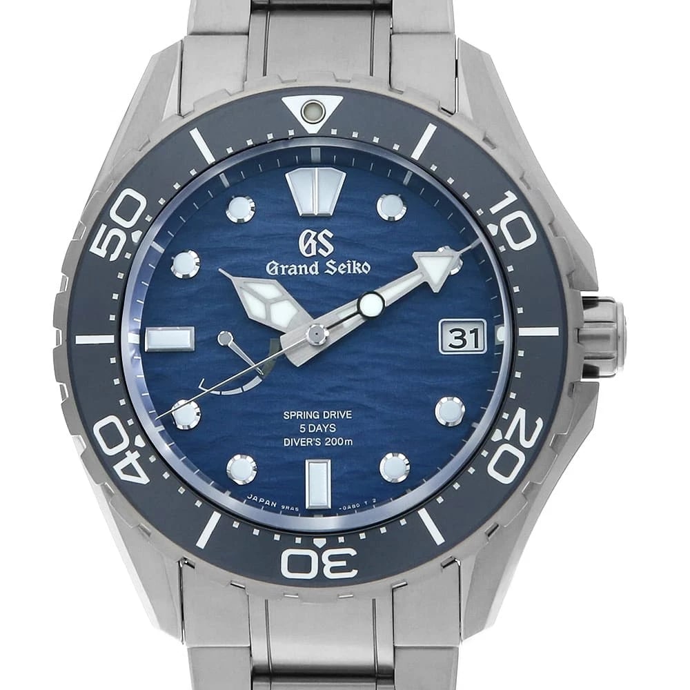 GRAND SEIKO COLLECTION SPRING WATCH: Grand Seiko Collection Spring Watch Brand: Grand Seiko Type/Style: Wrist watch Material: Case Material Bright titanium Belt Material Bright titanium Color: Dial Color Blue Size: Case:W44mm
