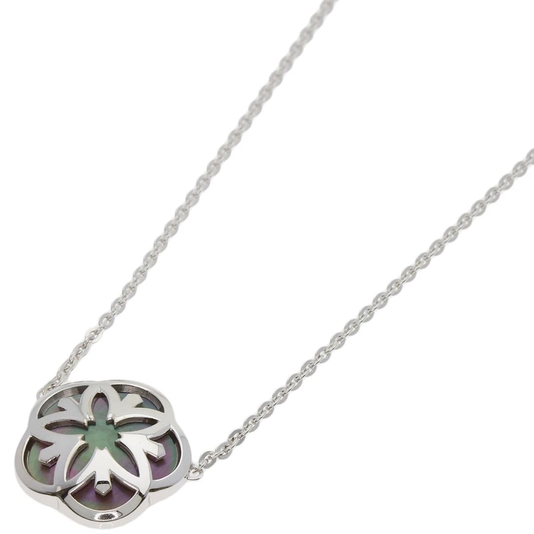 OMEGA OMEGA MANIA FLOWER NECKLACE K18 WHITE GOLD: OMEGA Omega Mania Flower Necklace K18 White Gold Brand: OMEGA Type/Style: Necklace Material: K18 White Gold, Color: Silver Size: Chain Length:16.3inch/41.5cm Chain Width:0.5inch/1.2mm Top Size:0.5inch