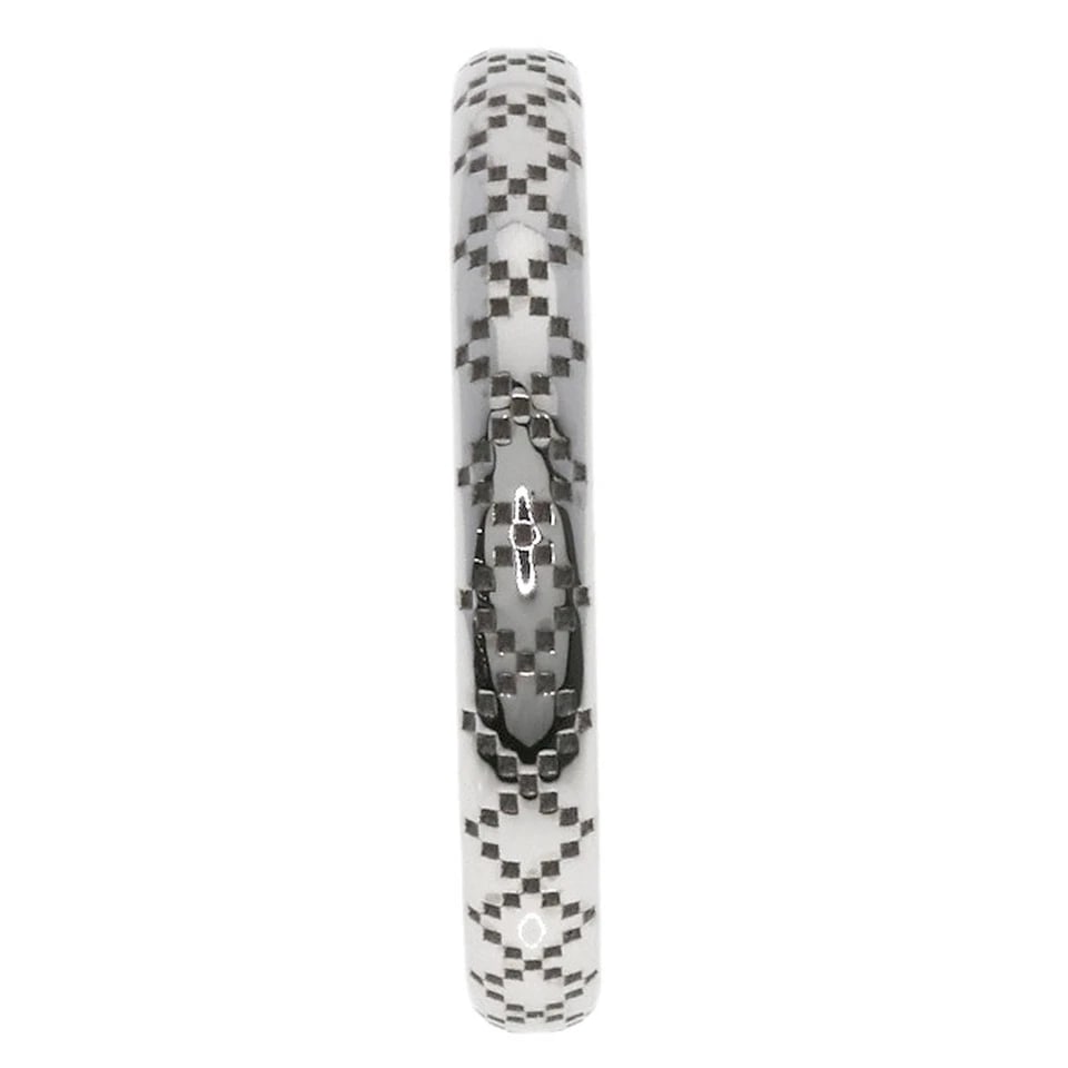 GUCCI DIAMANTISSIMA RING K18 WHITE GOLD: GUCCI Diamantissima Ring K18 White Gold Brand: GUCCI Type/Style: Ring Material: K18 White Gold, Color: Silver Size: 4.5 (US) Accessories: None Accessories Notice: When purchasing pre-owned goods,