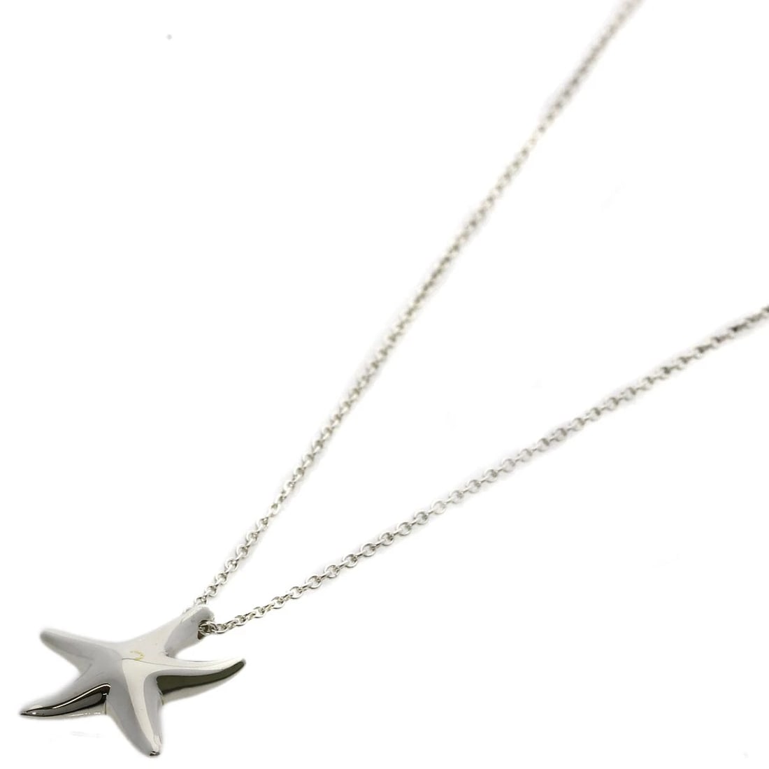 TIFFANY&CO. STAR FISH NECKLACE SILVER: TIFFANY&Co. Star fish Necklace Silver Brand: TIFFANY&Co. Type/Style: Necklace Material: Silver, Color: Silver Size: Chain Length:16.5inch/42cm Chain Width:0.4inch/0.9mm Top Size:0.6inch/14.7x14.1x3mm 