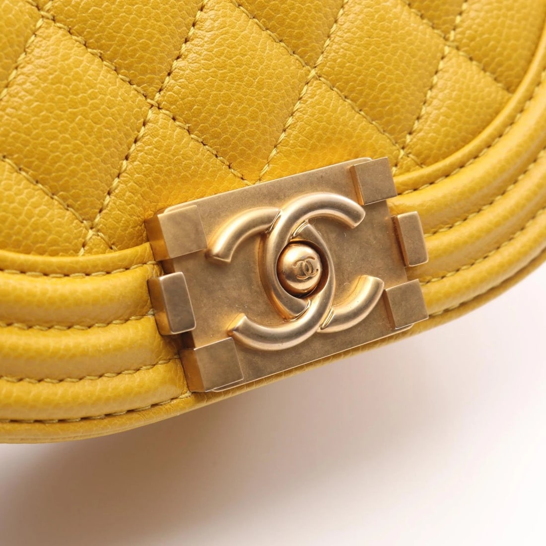 CHANEL SMALL CHAIN SHOULDER BAG - 3
