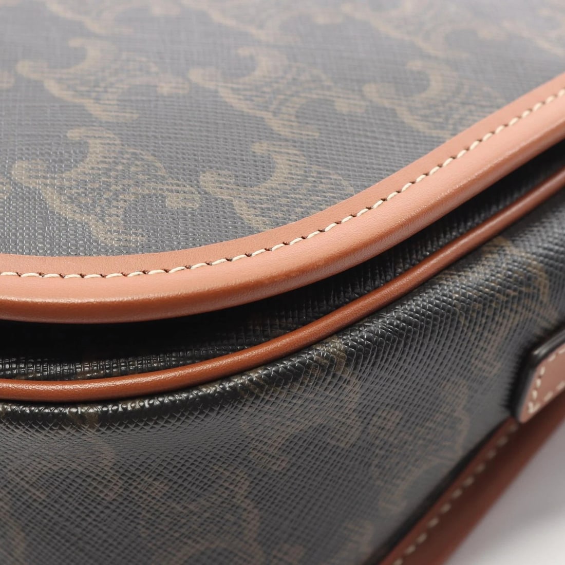 CELINE FOLCO MEDIUM TRIOMPHE SHOULDER BAG - 4