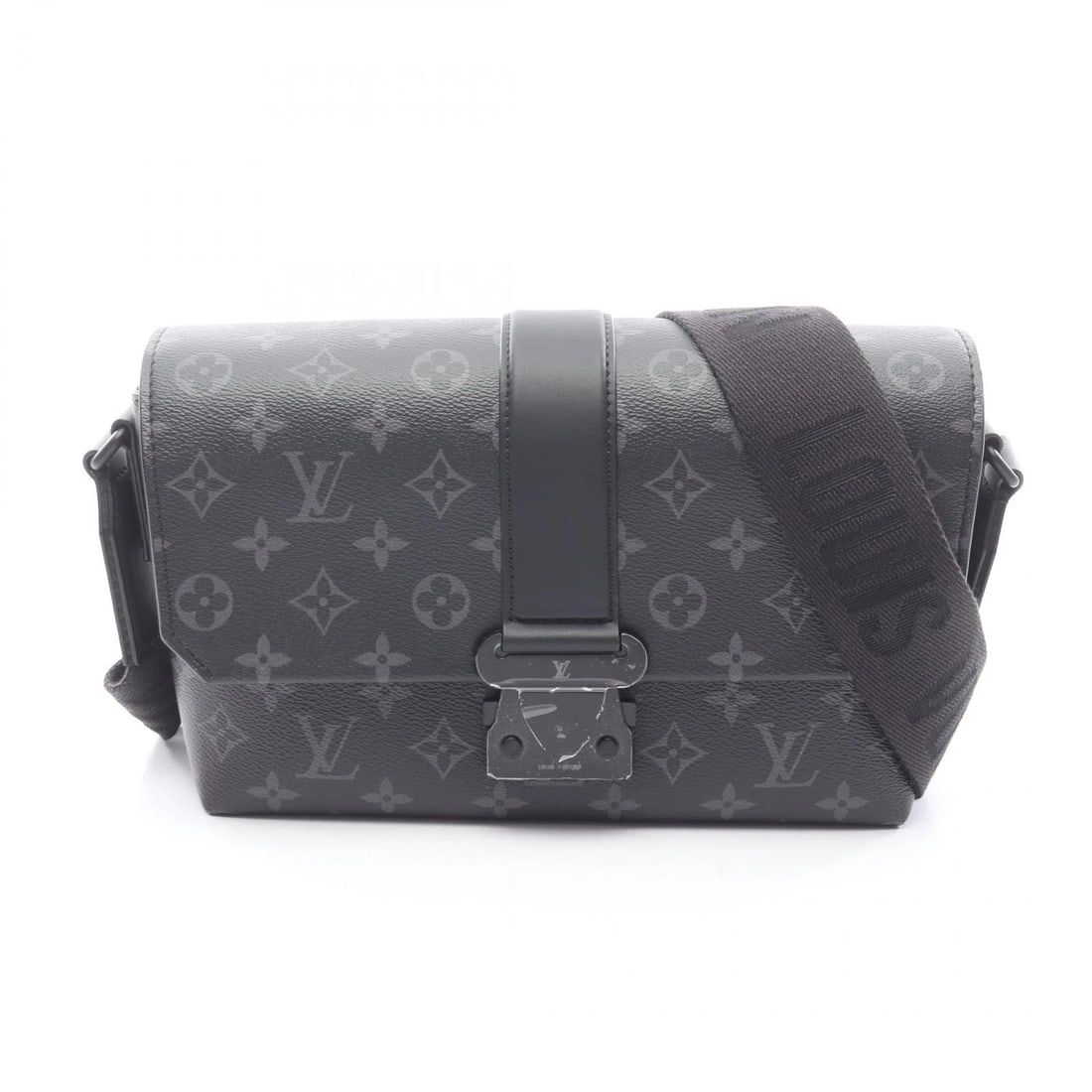 LOUIS VUITTON S CAPE MESSENGER SHOULDER BAG: LOUIS VUITTON S Cape Messenger Shoulder Bag Brand: LOUIS VUITTON Type/Style: Shoulder Bag Material: Monogram eclipse ? PVC coated canvas ? leather Color: Black?ish colors Size: H:17cm x W:26cm x D:8cm