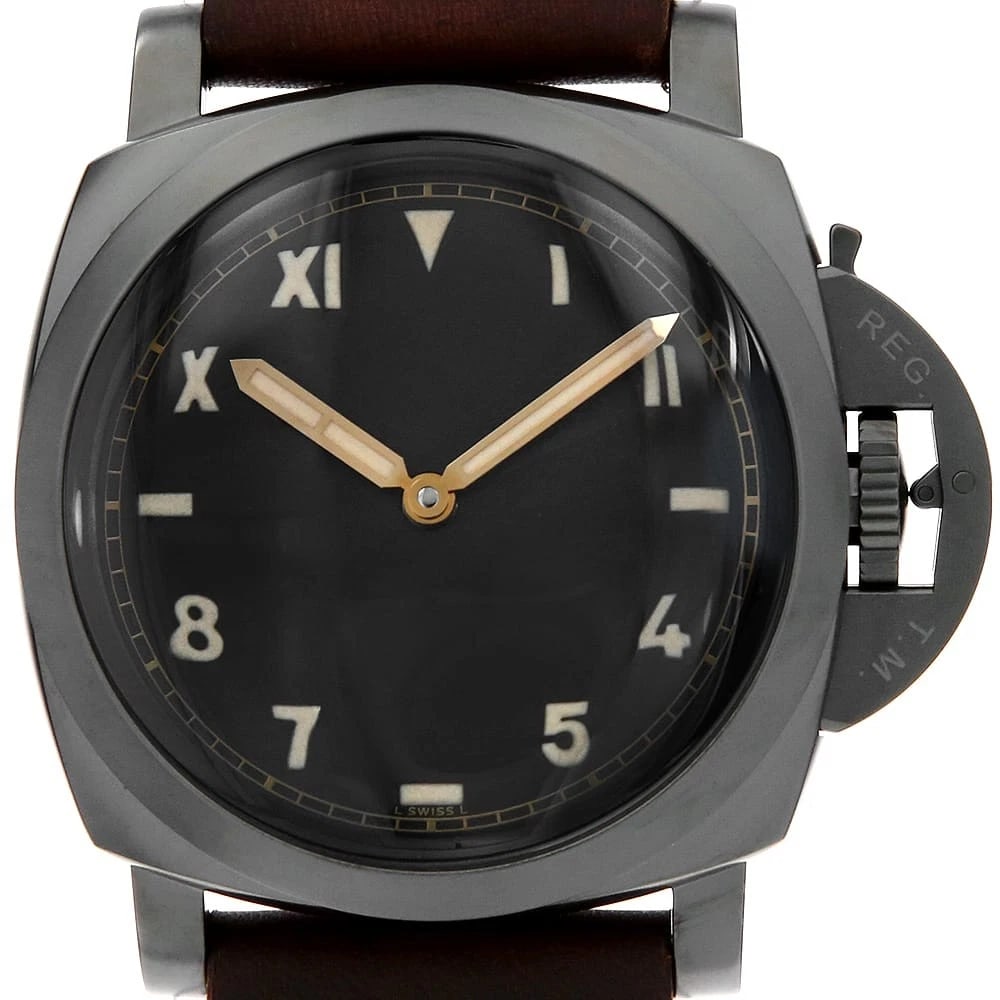 PANERAI LUMINOR TITANIO DLC WATCH: PANERAI Luminor Titanio DLC Watch Brand: PANERAI Type/Style: Wrist watch Material: Band Material Calfskin, Case Material Titanium(DLC coating) Color: Dial color Black Size: Case:W47mm Accessories: