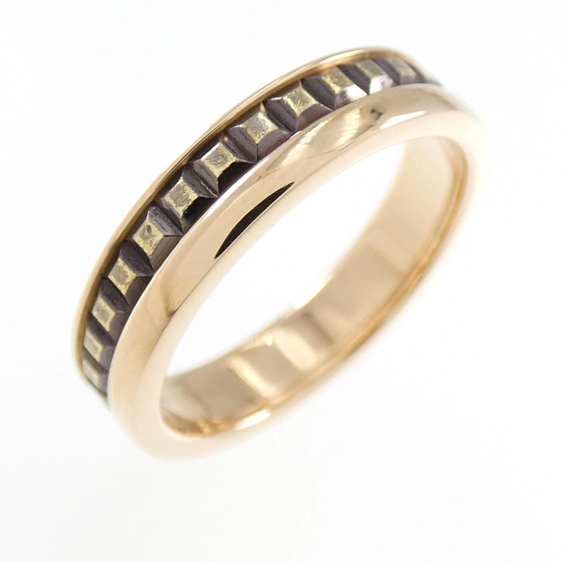 BOUCHERON QUATRE CLASSIC RING: Boucheron Quatre Classic Ring Brand: Boucheron Type/Style: Ring Material: 750 pink gold/PVD, Color: none Size: US3 1/2(45) Accessories: None Accessories Notice: When purchasing pre-owned goods,