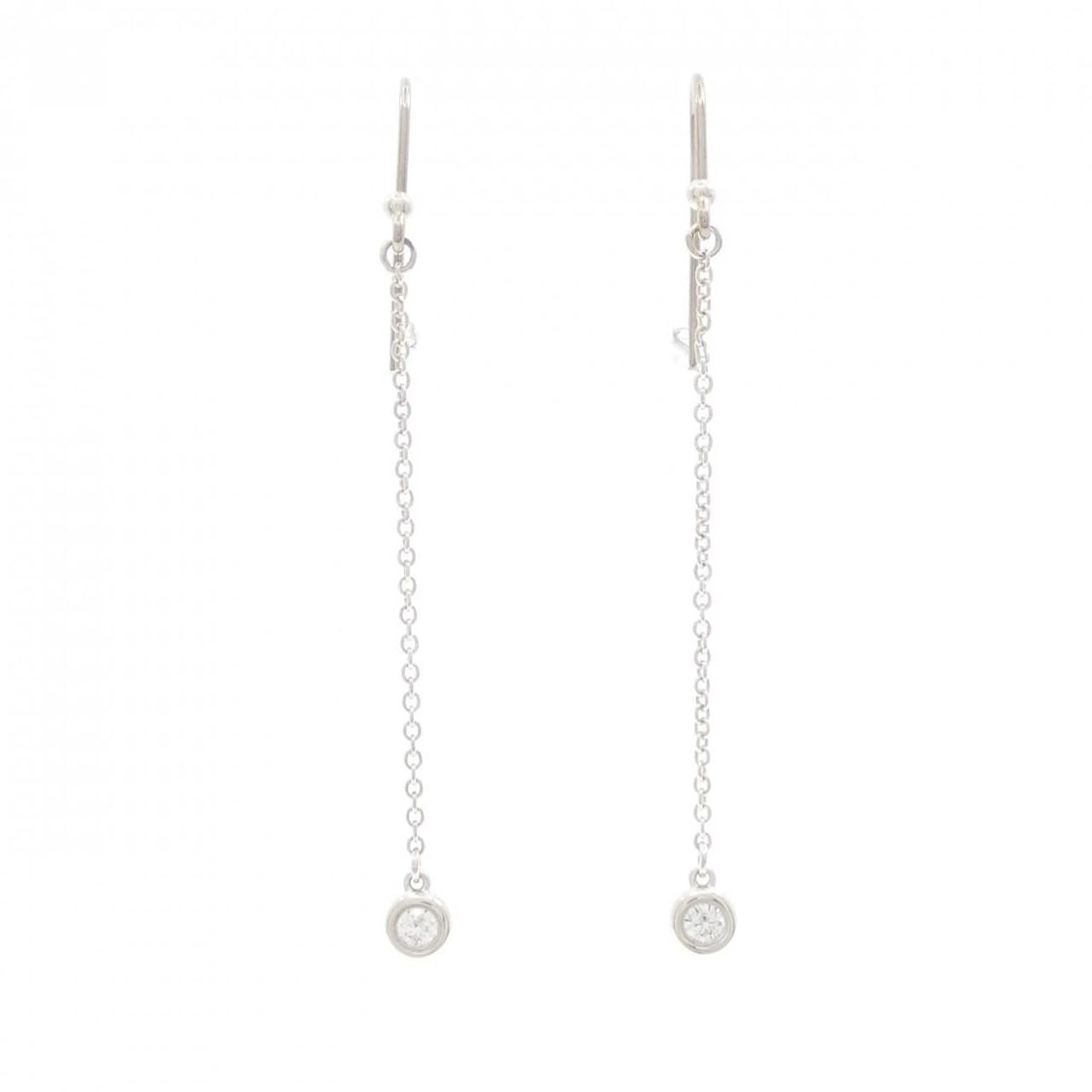 TIFFANY & CO. BY THE YARD PIERCE: TIFFANY & Co. By the Yard Pierce Brand: TIFFANY&Co. Type/Style: TIFFANY&Co. Pierce/Earring Material: 925Silver, Main Stone/Creation Natural Color: Silver Size: Actual Size Approx. height x width: