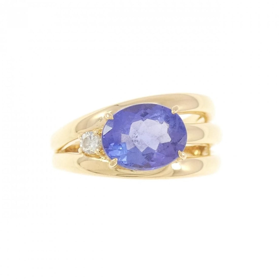 TASAKI TANZANITE RING: TASAKI Tanzanite Ring Brand: TASAKI Type/Style: Tasaki Ring Material: K18 yellow gold, Main Stone/Creation Tanzanite Secondary Stone Diamond Color: YELLOW GOLD Size: US7 Accessories: None Accessories