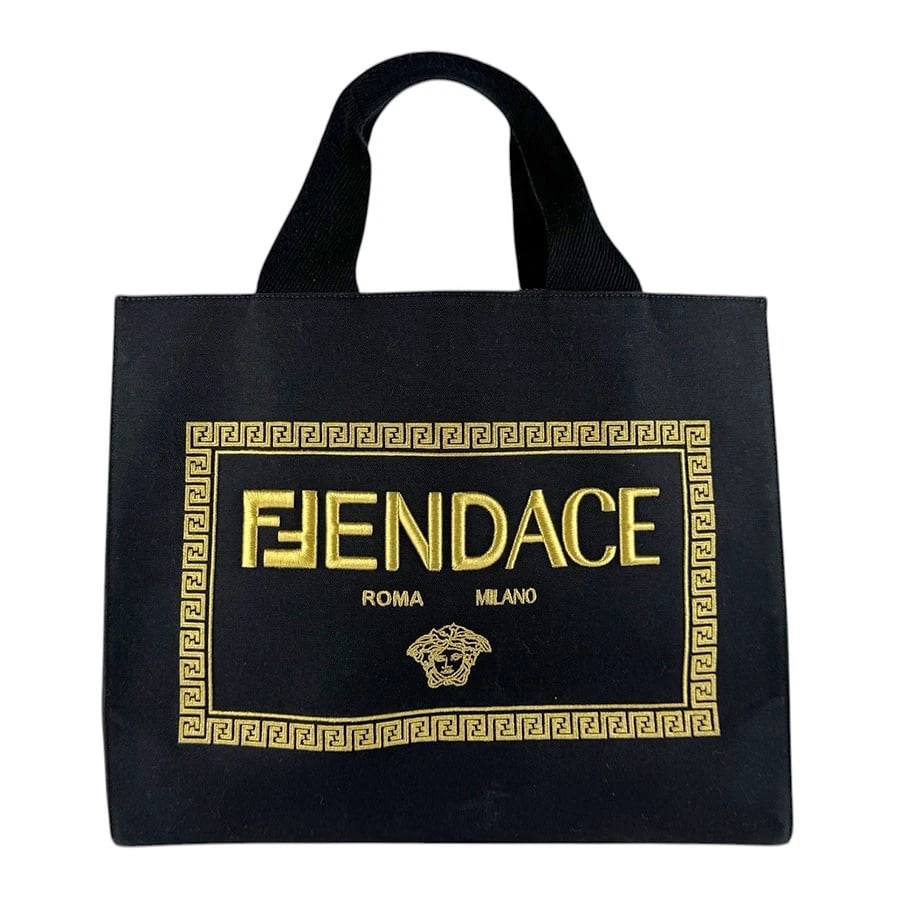 FENDI X VERSACE FENDACE HANDBAG SHOULDER BAG: FENDI x VERSACE FENDACE Handbag Shoulder Bag Brand: FENDI Type/Style: Handbag Material: Canvas Color: Black / Gold Size: Size [inch] W:15.7inx H:13.0inx D:6.7in Handle Length:15.7in Size [cm] W:40cmx