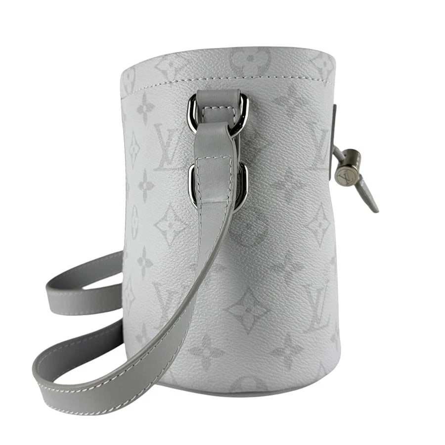 LOUIS VUITTON CHALK NANO SHOULDER BAG - 2