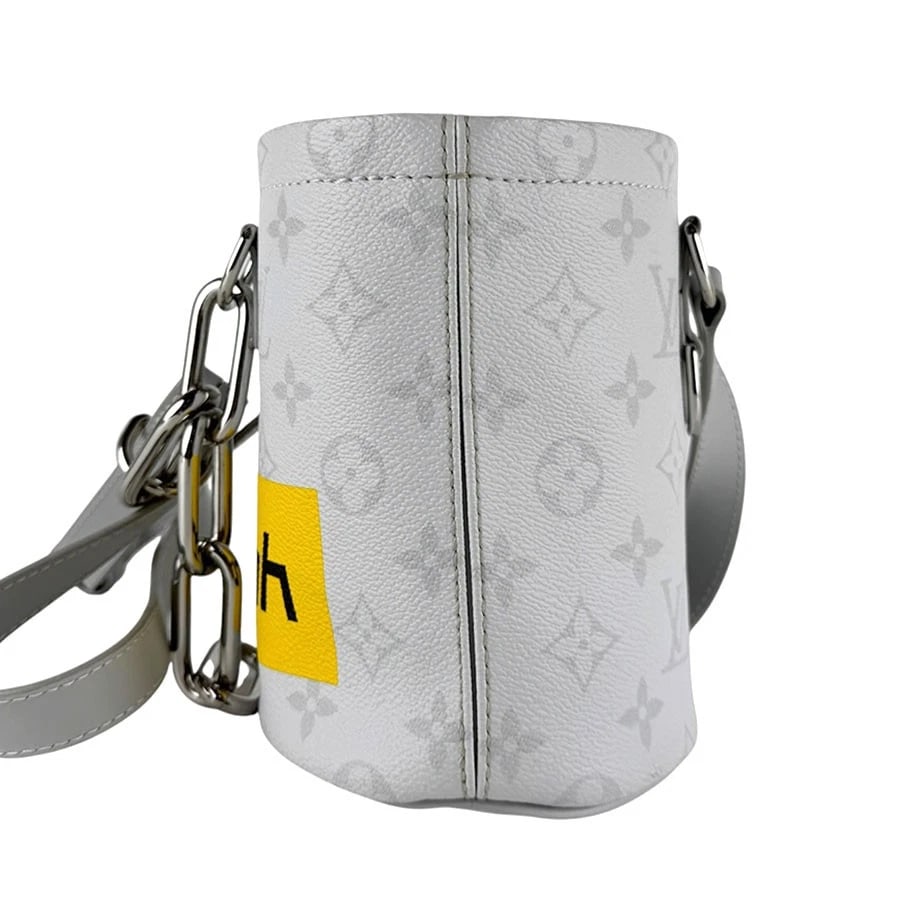 LOUIS VUITTON CHALK NANO SHOULDER BAG - 3