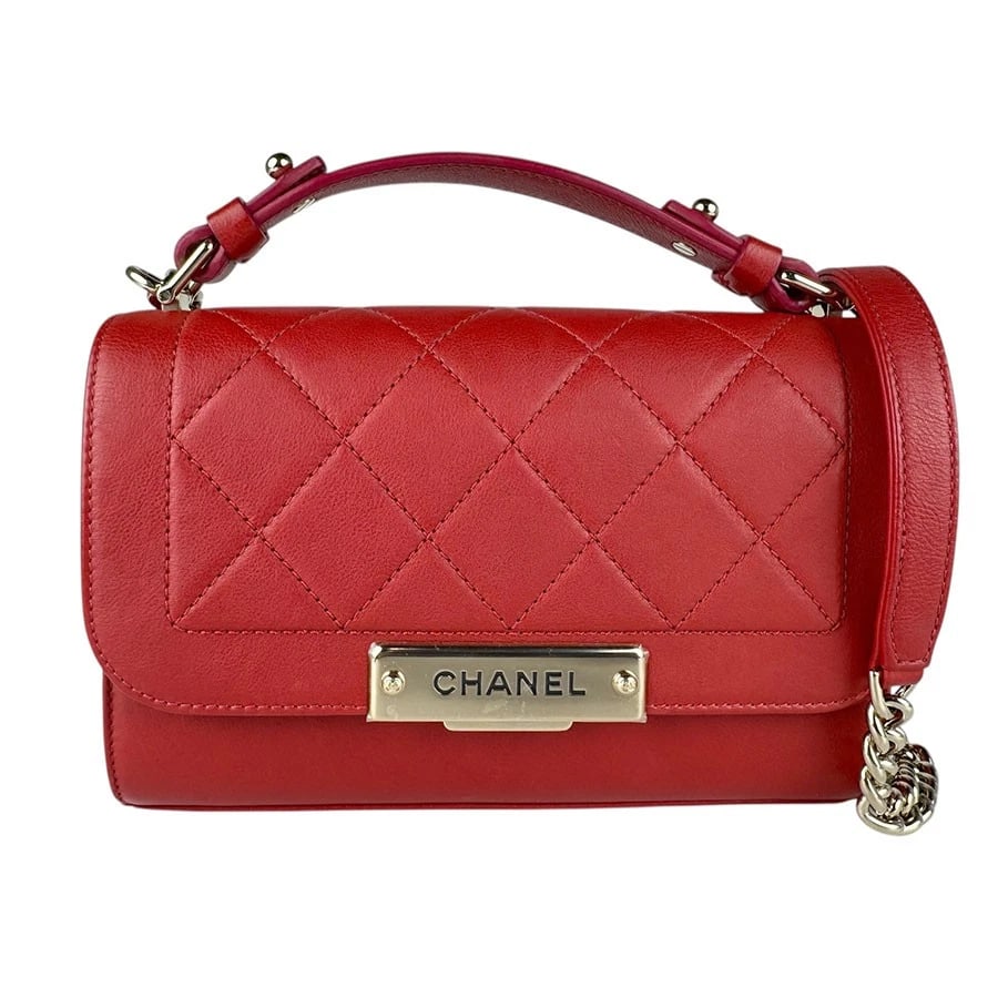 CHANEL HANDBAG SHOULDER BAG RED/GOLD: CHANEL Handbag Shoulder Bag Red/Gold Brand: CHANEL Type/Style: Shoulder Bag Material: Leather Color: Red Size: Size [inch] W:8.3inx H:5.9inx D:2.4in Handle Length:8.7in Size [cm] W:21cmx H:15cmx D:6cm