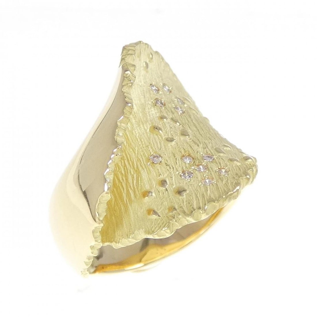K18YG DIAMOND RING: K18YG Diamond Ring Brand: Unbranded Type/Style: Diamond Ring Material: 18K Yellow Gold, Main Stone/Creation Natural Color: Yellow Gold Size: US 7 Accessories: None Accessories Notice: When purchasing