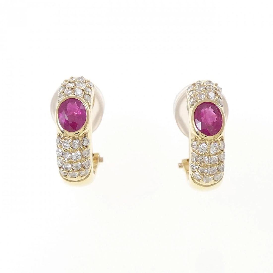 18K YELLOW GOLD RUBY PIERCE: 18K Yellow Gold Ruby Pierce Brand: Unbranded Type/Style: Ruby Pierce/Earring Material: K18YG, Main Stone/Creation RUBY Secondary Stone Diamond Color: YELLOW GOLD Size: Actual Size Approx. height x wid