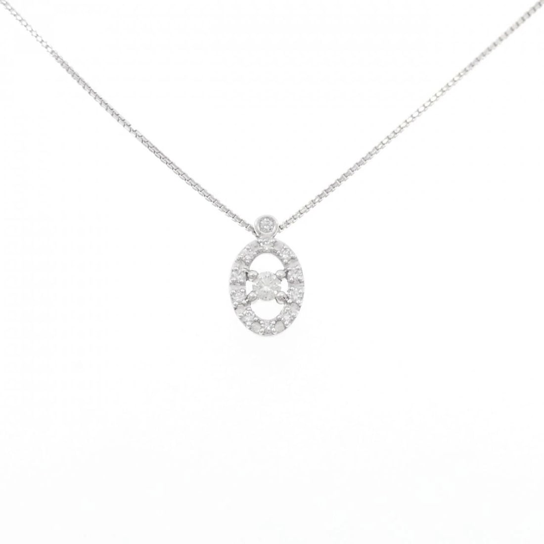 K18WG DIAMOND NECKLACE: K18WG Diamond Necklace Brand: Unbranded Type/Style: Diamond Necklace Material: K18WG, Main Stone/Creation NATURAL Color: White Gold Size: 46CM Actual Size Pendant length approx. x width approx.: