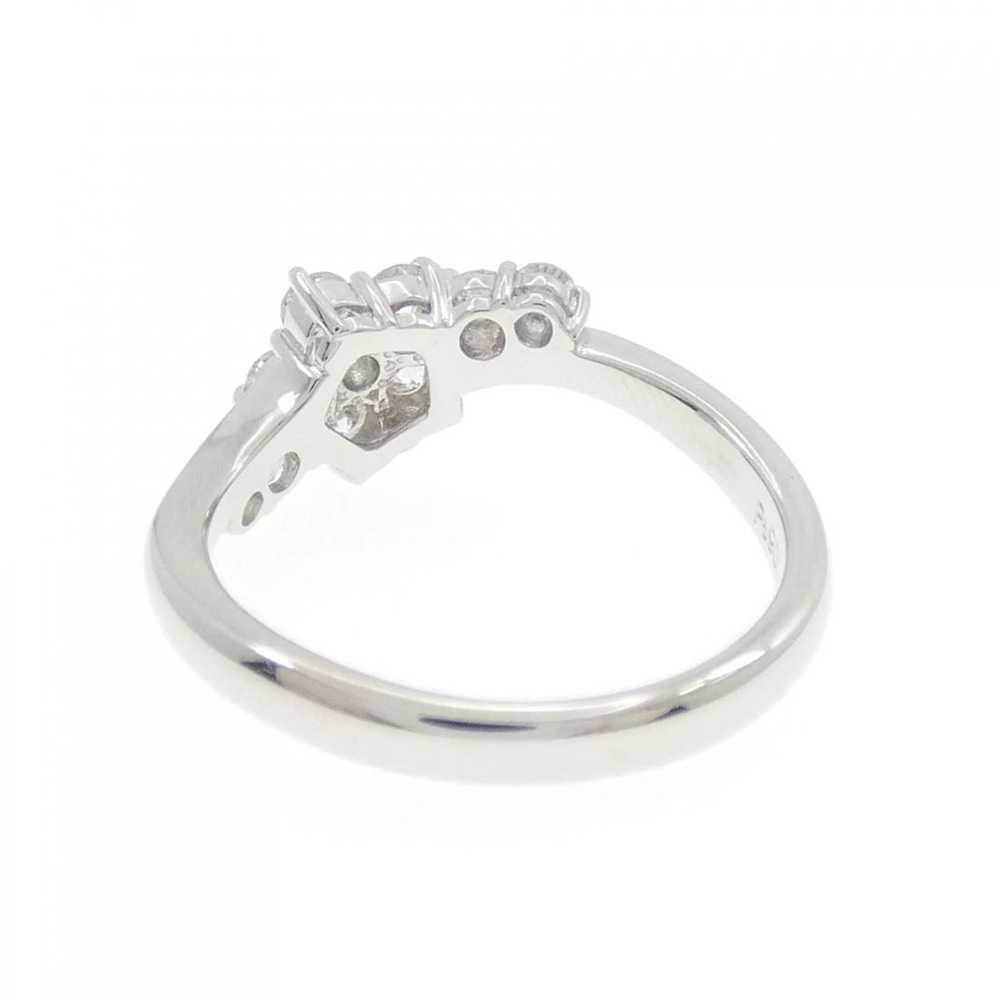 PT900 FLOWER DIAMOND RING - 3