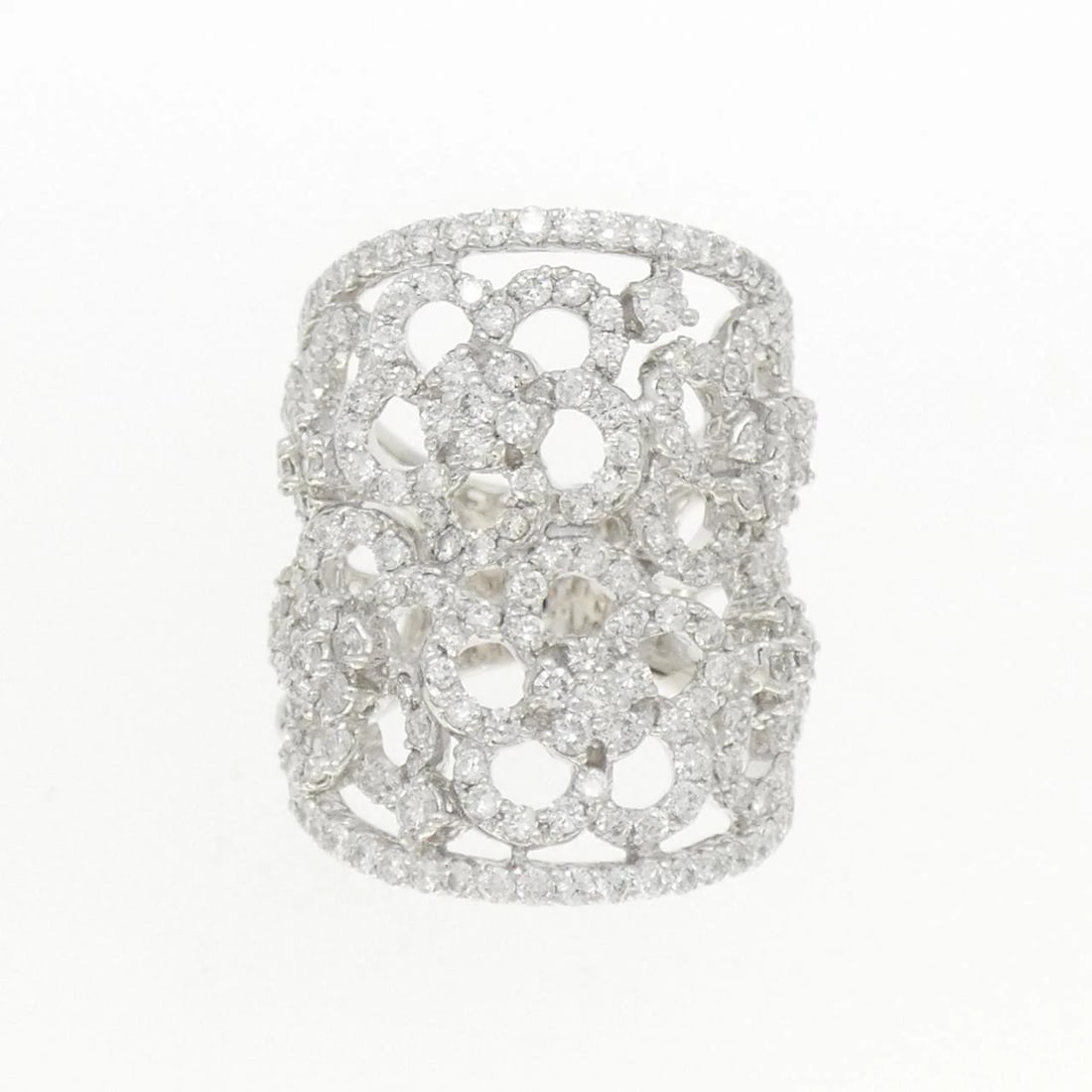 K18WG FLOWER DIAMOND RING - 2