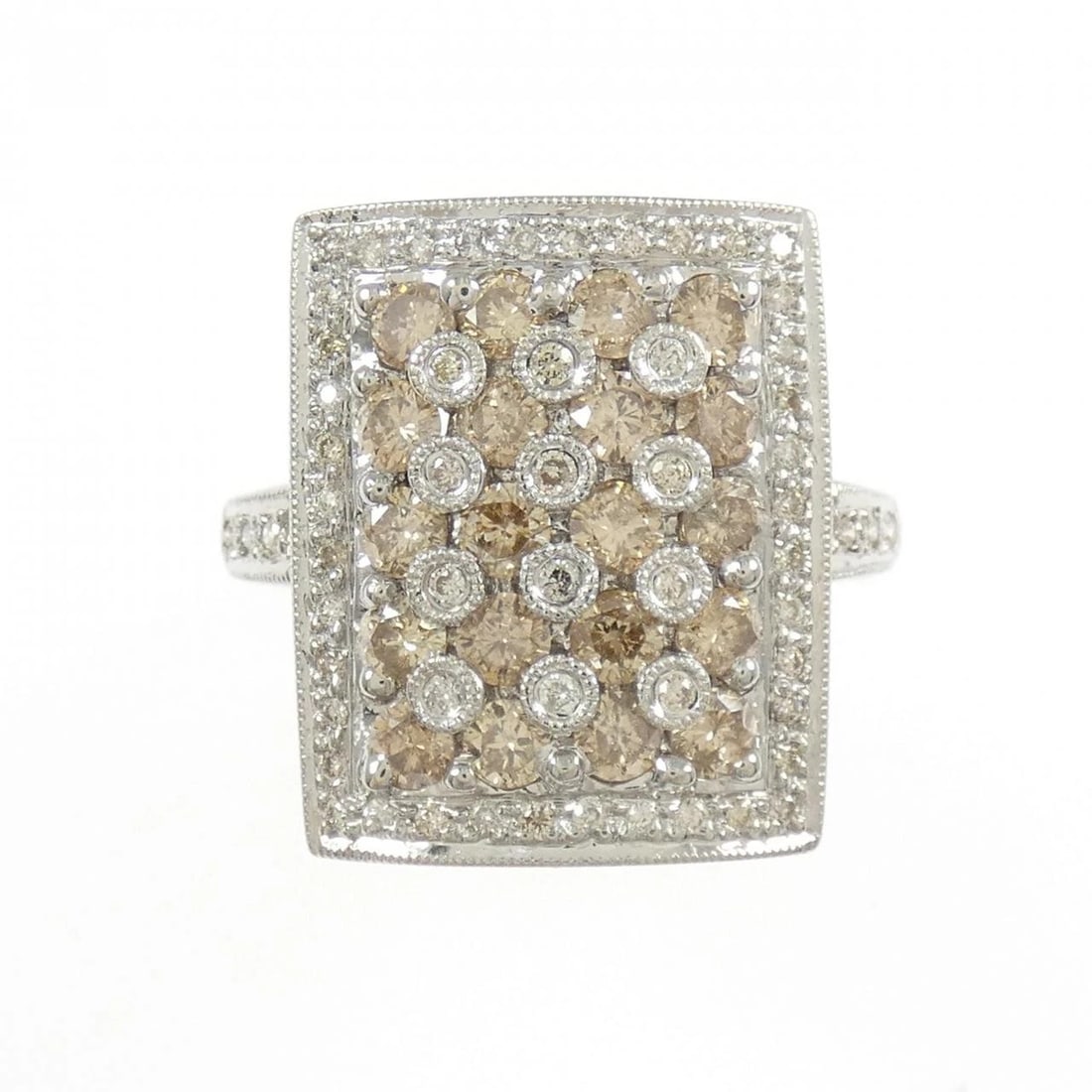 K18WG DIAMOND RING - 2
