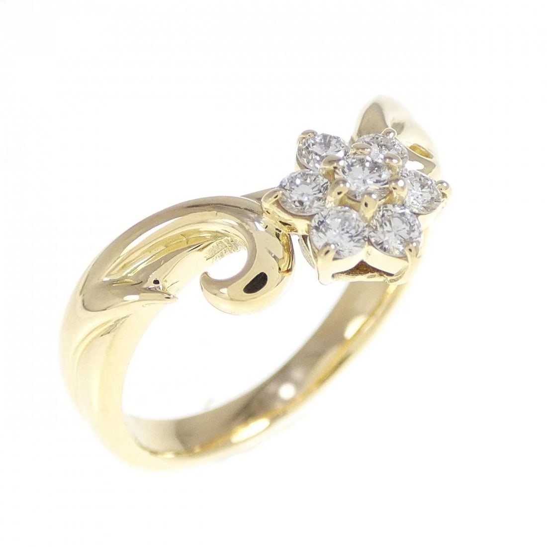 750YG FLOWER DIAMOND RING: 750YG Flower Diamond Ring Brand: Unbranded Type/Style: Diamond Ring Material: 750YG, Main Stone/Creation Natural Color: Yellow Gold Size: US 6 1/4 Accessories: None Accessories Notice: When