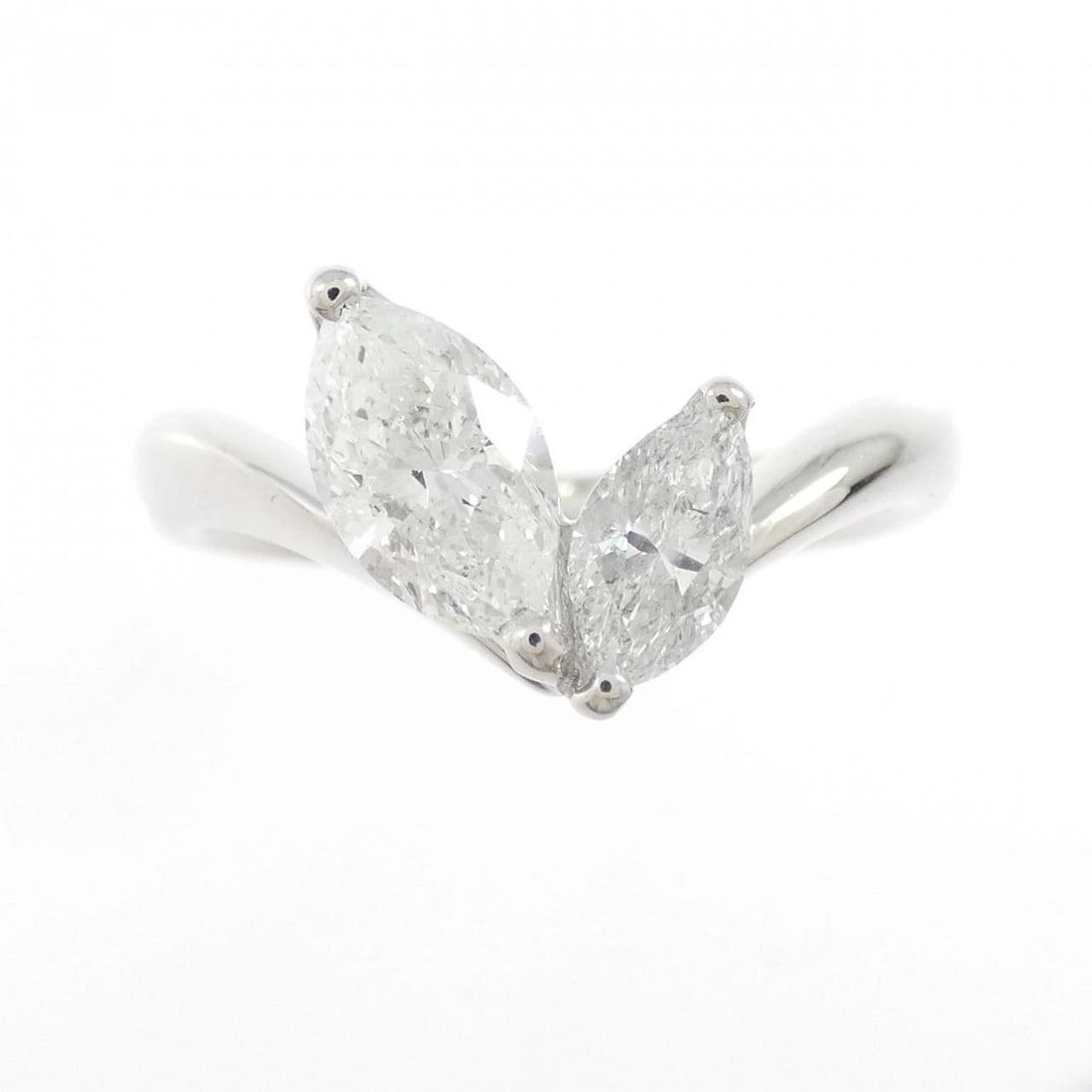 PT900 DIAMOND RING - 2