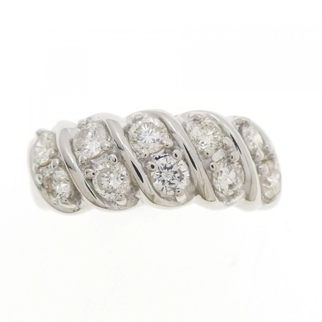 PT900 DIAMOND RING - 2