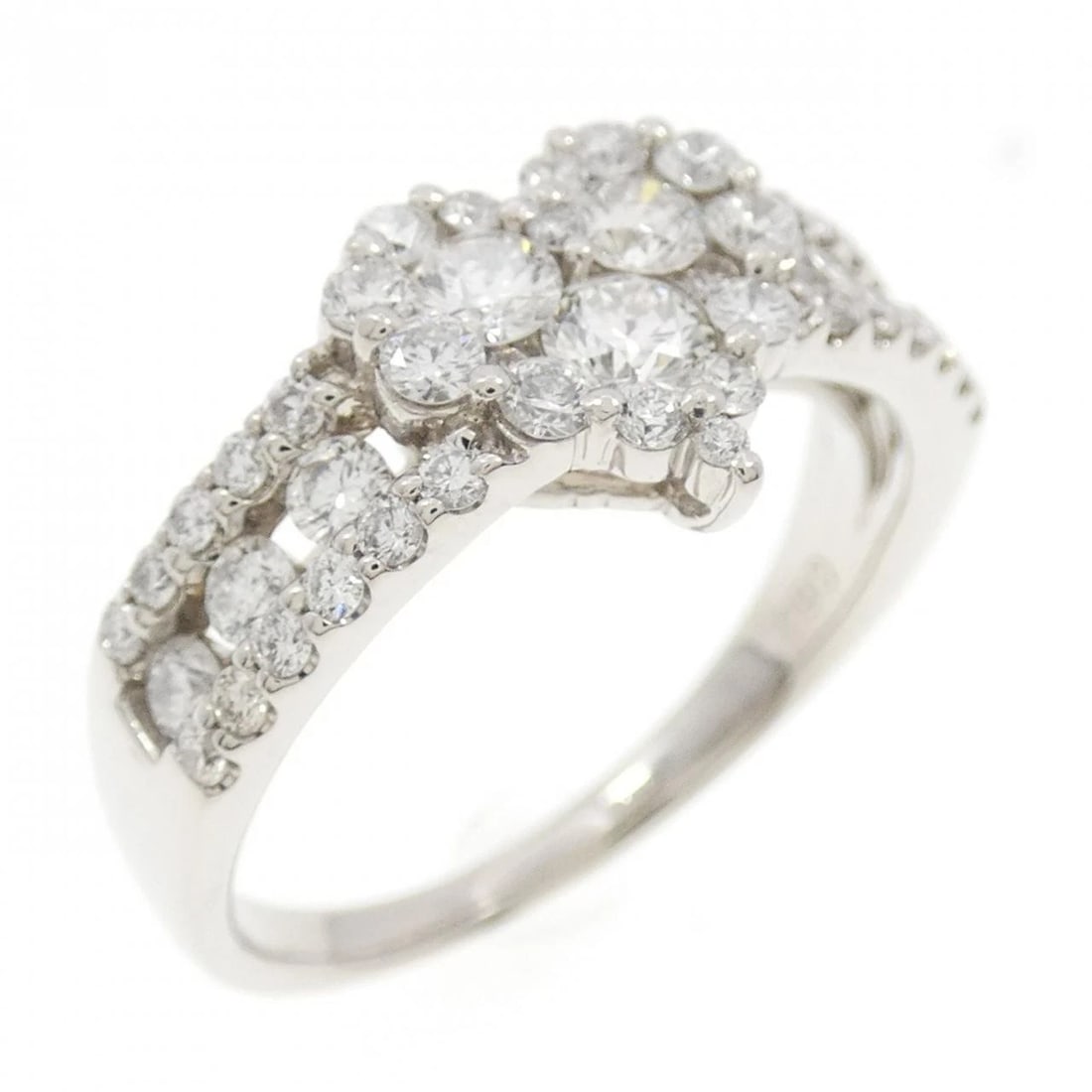 PT900 HEART DIAMOND RING: PT900 Heart Diamond Ring Brand: Unbranded Type/Style: Diamond Ring Material: PT900, Main Stone/Creation Natural Color: Silver Size: US 6 1/4 Accessories: None Accessories Notice: When purc