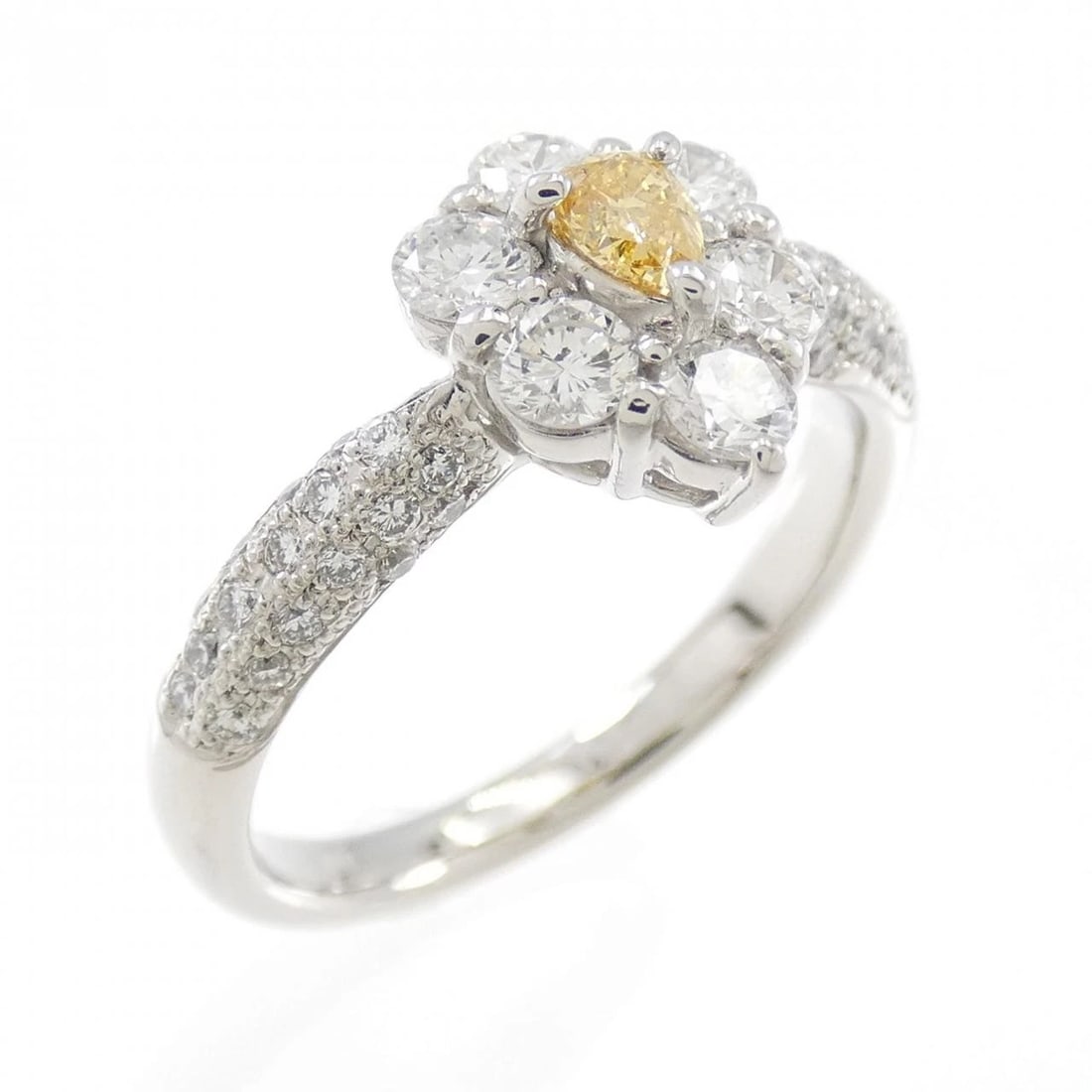 PT900 DIAMOND RING: PT900 Diamond Ring Brand: Unbranded Type/Style: Diamond Ring Material: Platinum900, Main Stone/Creation Natural Color: Platinum Size: US 6 1/4 Accessories: None Accessories Notice: When purchasing