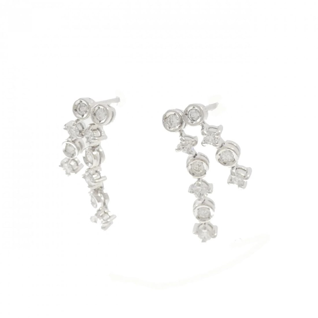 K18WG DIAMOND PIERCE - 2