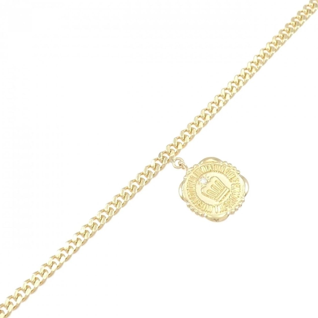 K18YG CROWN DIAMOND BRACELET: K18YG Crown Diamond Bracelet Brand: Unbranded Type/Style: Braclet Material: 18K Yellow Gold, Main Stone/Creation Natural Color: Yellow Gold Size: 18cmActual Size Max width approx: 21.5mm Accessories: