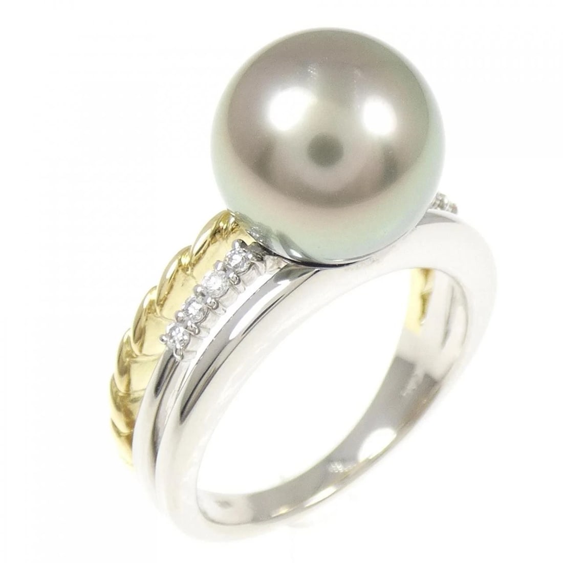 PT900/K18YG BLACK PEARL RING: PT900/K18YG Black pearl ring Brand: Unbranded Type/Style: Black Pearl Ring Material: PT900/K18YG, Main Stone/Creation Black PearlSecondary Stone Diamond Color: Silver,YG Size: US 5 3/4 Accessories: