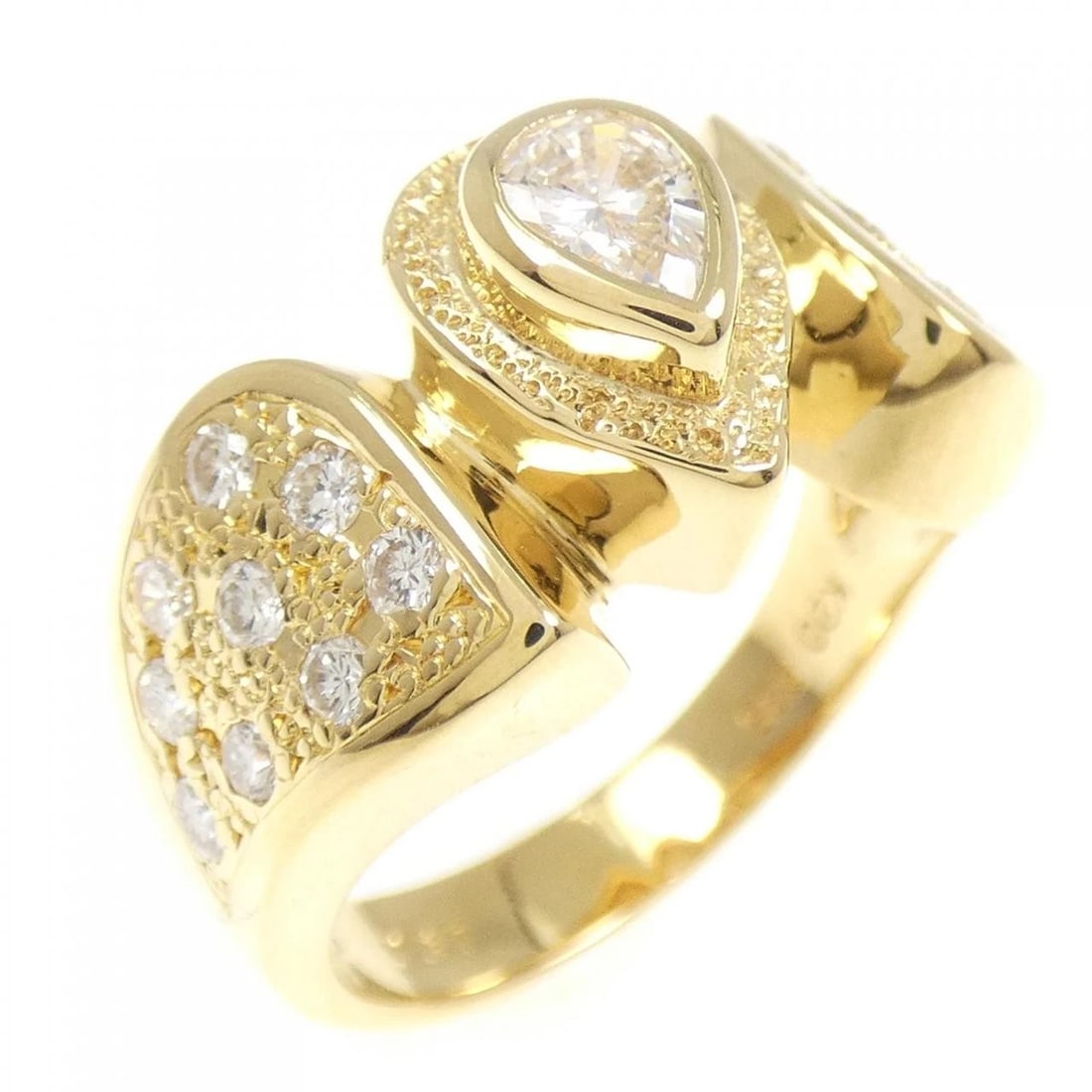 K20YG DIAMOND RING (1 of 2)