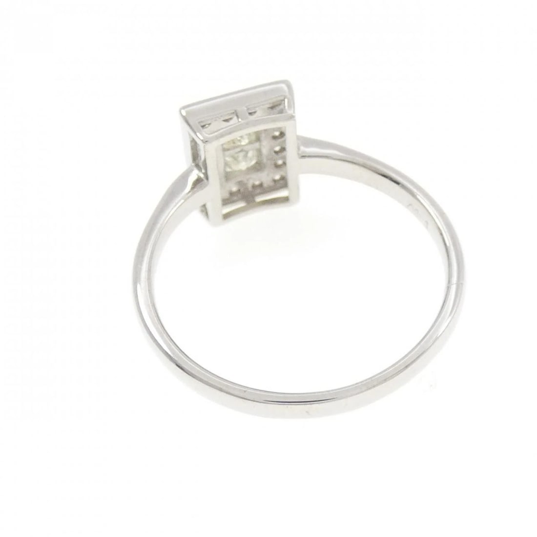K18WG DIAMOND RING - 3