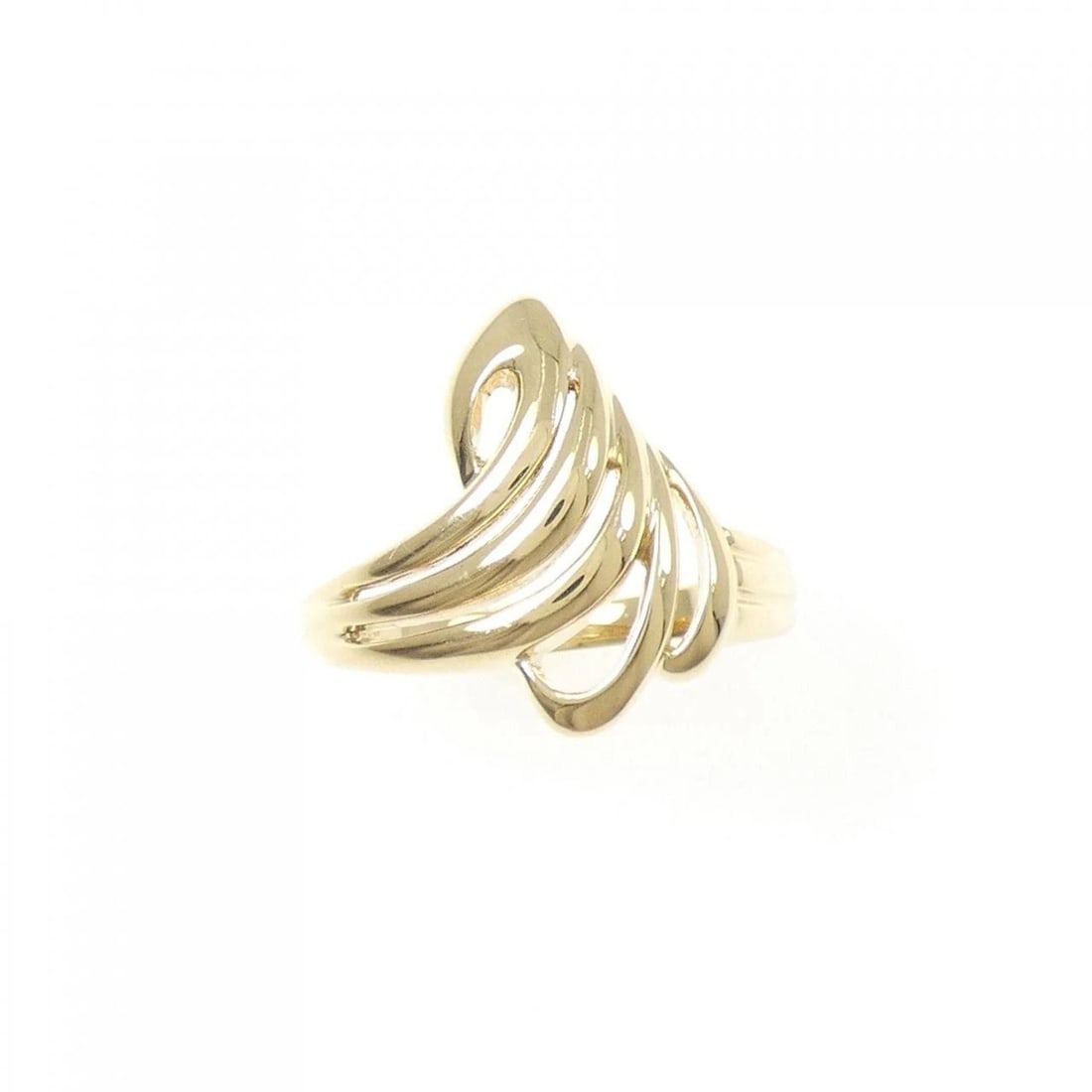 18KTYG RING: 18KTYG ring Brand: Unbranded Type/Style: Ring Material: 18kt yellow gold, Color: Yellow Gold Size: US 6 Accessories: None Accessories Notice: When purchasing pre-owned goods, please refer