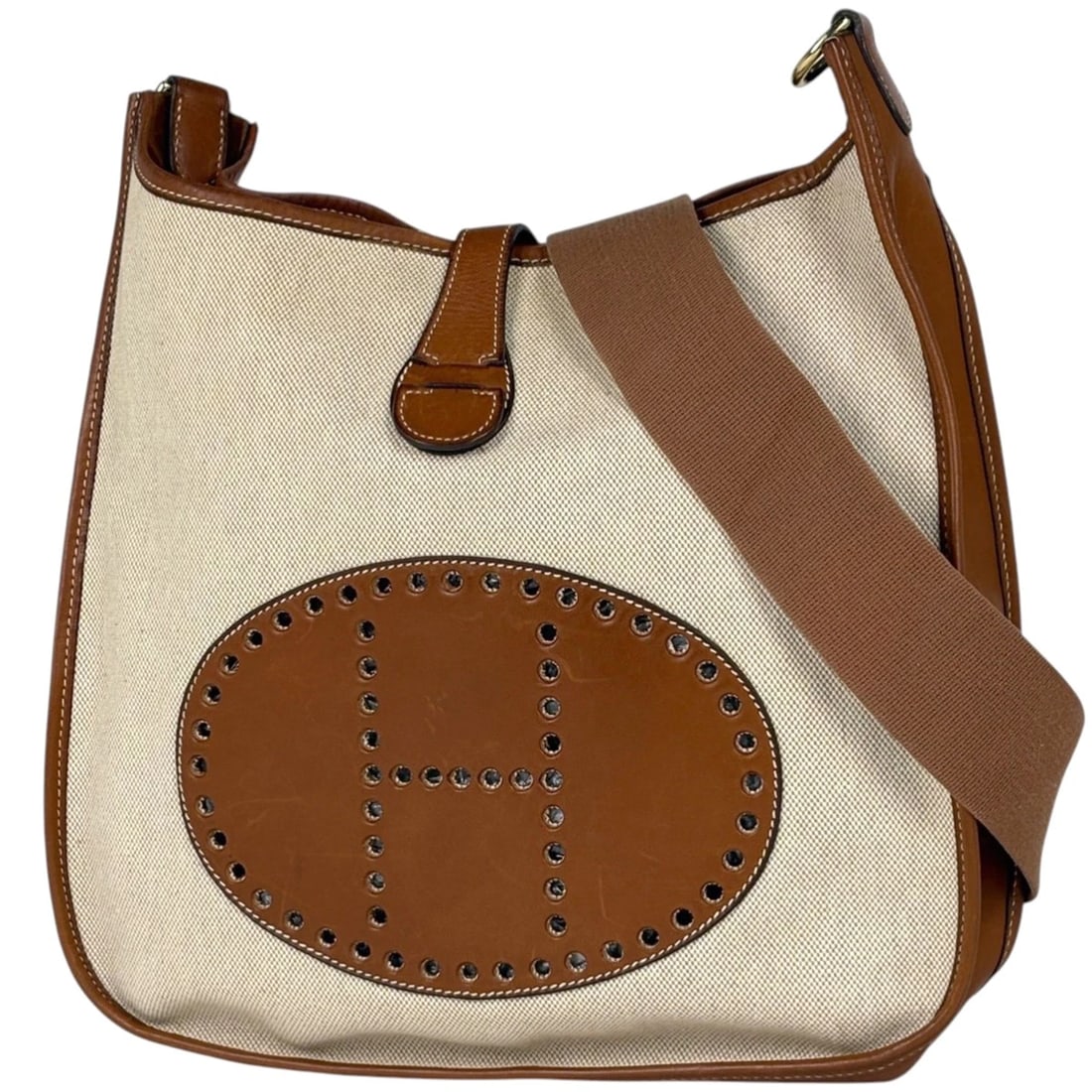 HERMES EVELYN 1 GM PUNCHING H LOGO SHOULDER BAG: HERMES Evelyn 1 GM punching H logo Shoulder Bag Brand: HERMES Type/Style: Shoulder Bag Material: Tower ash ?Fove Color: Natural Brown Size: Width 33cm (13") Height (median) 31cm (12.2") Depth 8.5cm