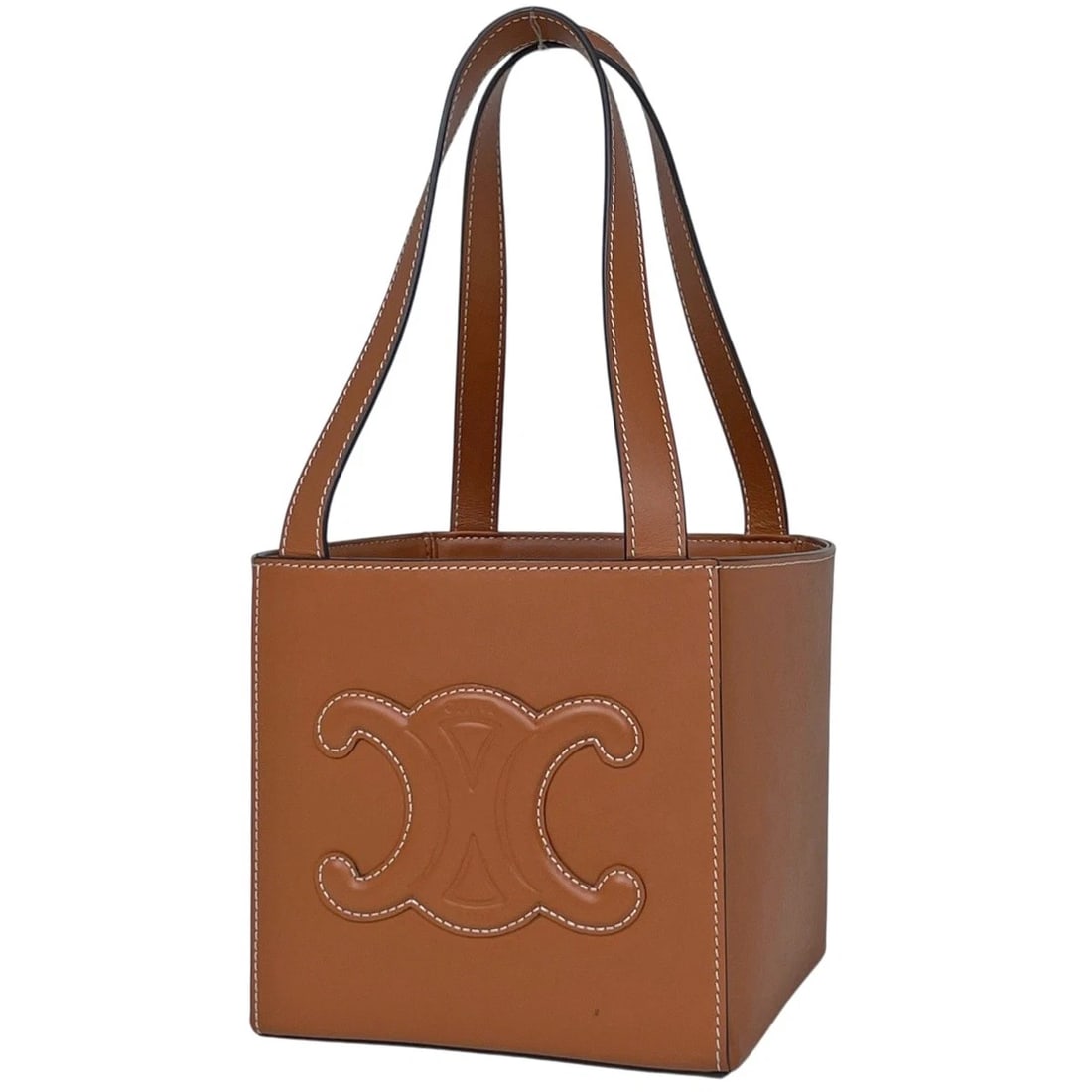 CELINE TRIOMPHE CUBE BAG LOGO HAND BAG LEATHER: CELINE Triomphe Cube Bag logo Hand Bag leather Brand: CELINE Type/Style: Hand Bag Material: leather Color: Brown Size: Width 15cm(5.9") Height 15cm(5.9") Depth 15cm(5.9") Accessories: None