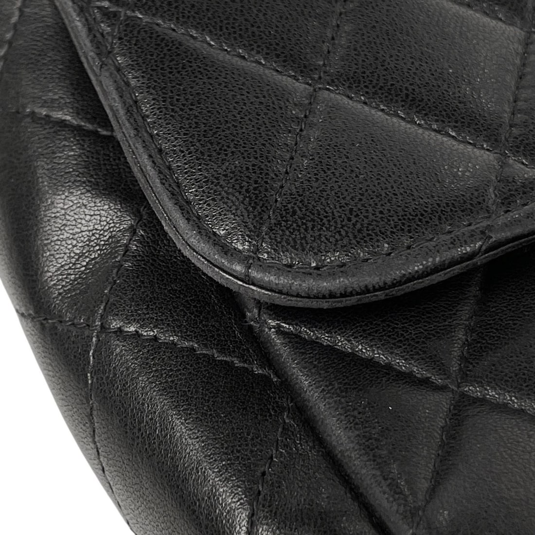 CHANEL (INTERLOCKING) CC LOGO HAND BAG - 7