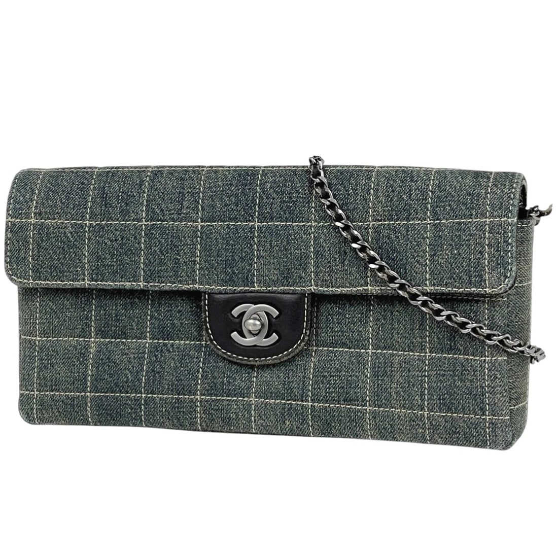 CHANEL CHOCO BAR CHAIN SHOULDER BAG: CHANEL Choco Bar Chain Shoulder Bag Brand: CHANEL Type/Style: Shoulder Bag Material: denim Color: Blue Size: Width 26cm(10.2") Height 13cm(5.1") Depth 4cm(1.6") Accessories: None Accessori