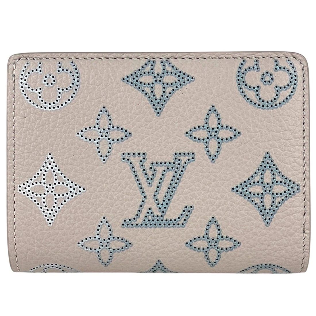 LOUIS VUITTON PORTEFEIULLE CLAIRE BI-FOLD WALLET: Louis Vuitton Portefeiulle Claire Bi-Fold wallet Brand: Louis Vuitton Type/Style: Bi-Fold wallet Material: Monogram Mahina Color: Bloom Size: Width 11cm(4.3") Height 8.5cm(3.3") Depth 3cm(1.2") Ac