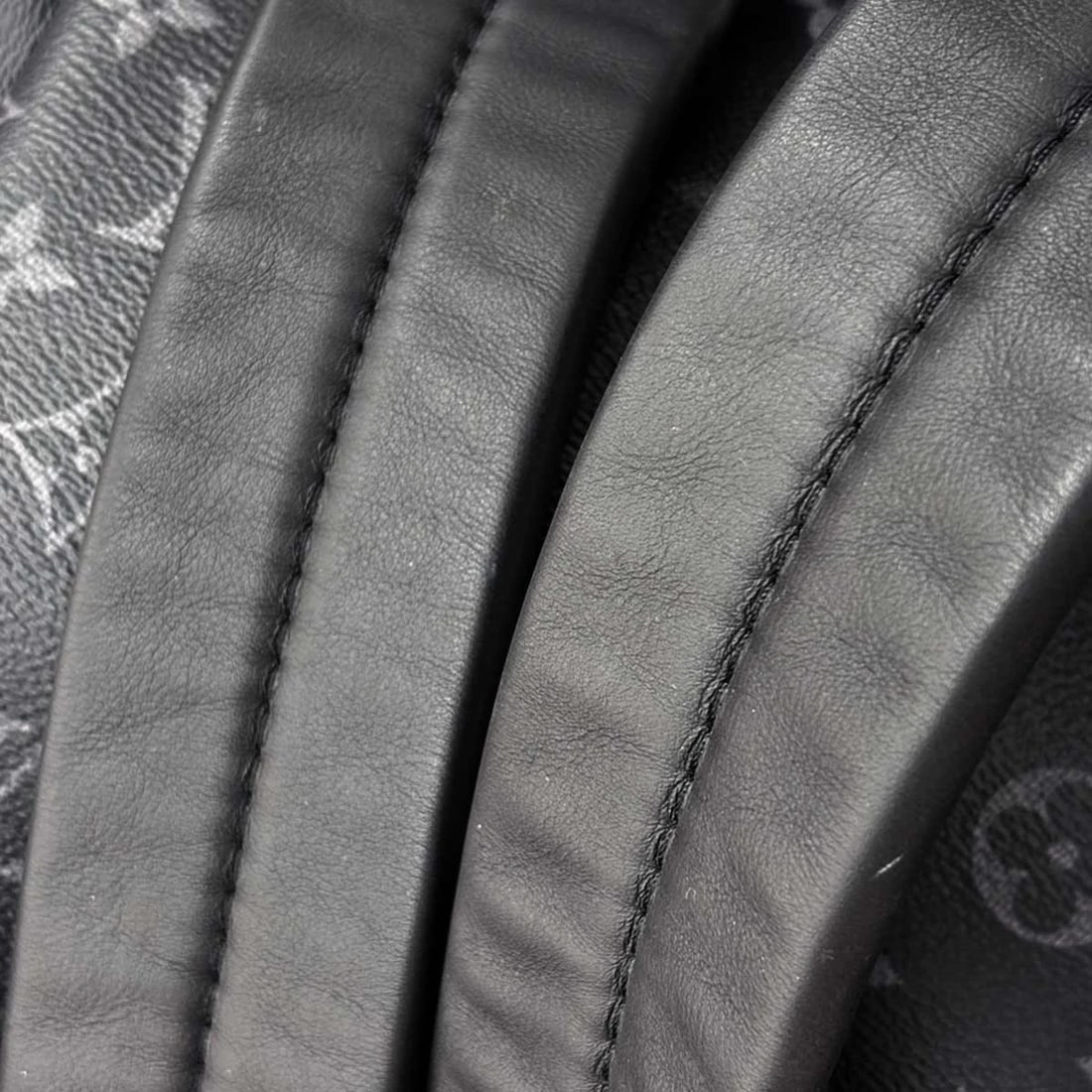 LOUIS VUITTON MONOGRAM ECLIPSE DISCOVERY BACKPACK - 5