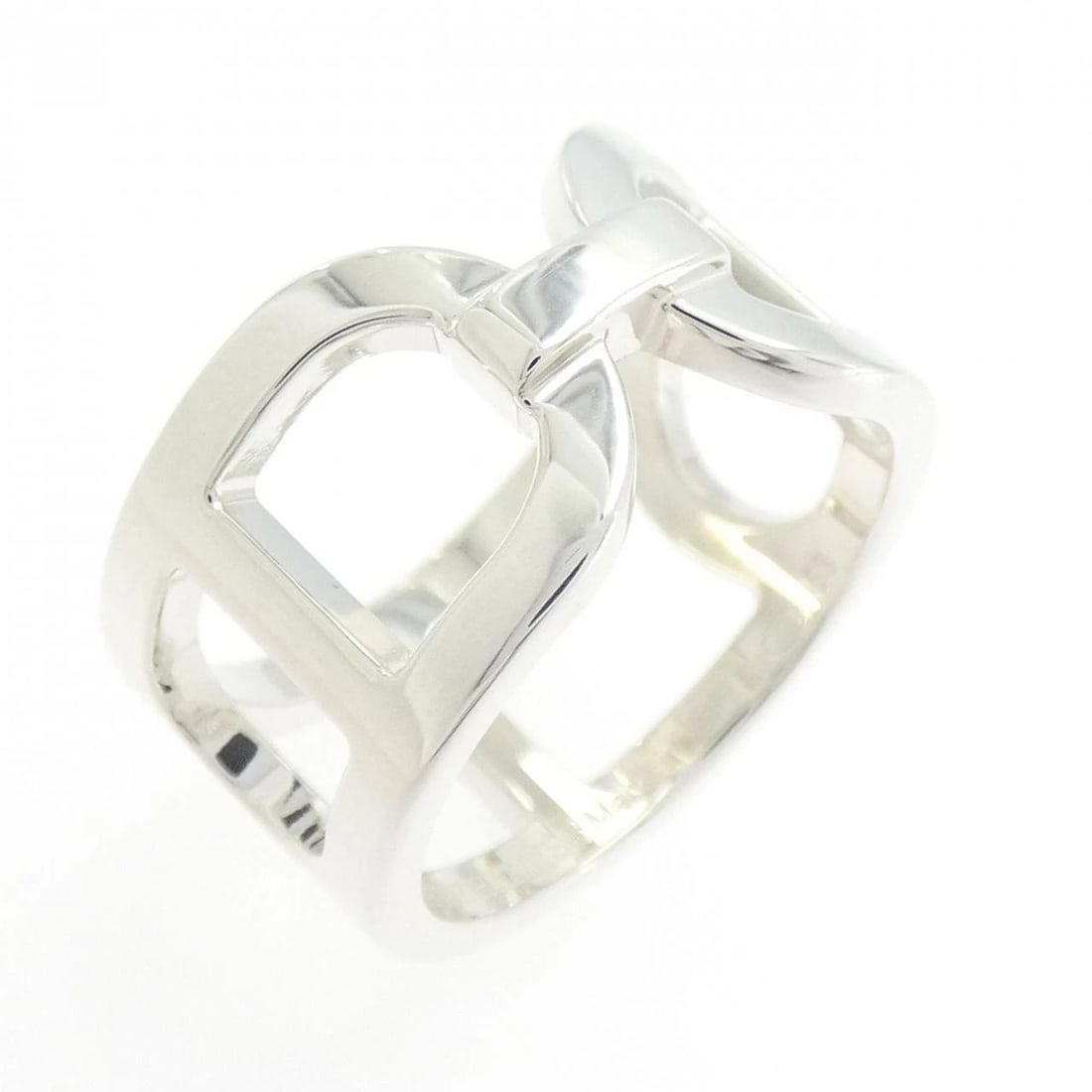HERMES EVER CHAINE D'ANCRE RING: Hermes Ever Chaine d'Ancre Ring Brand: HERMES Type/Style: Hermes Ring Material: 925Silver Color: none Size: US6 1/2(53) Accessories: None Accessories Notice: When purchasing pre-owned goods, please
